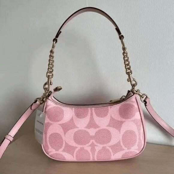 COACH Teri Shoulder Bag In Signature Canvas CV933 Dusty Pink - Picture 2 of 3
